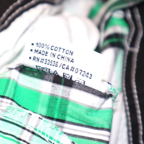 Ecko UnlimitedEcko unlimited men's white, green, plaid Madras - Picture 8 of 9